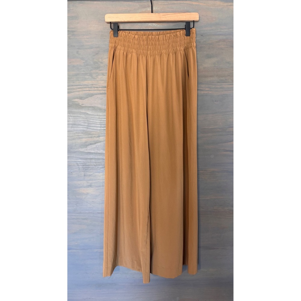 Vuori Villa Wideleg Pants Camel Tan VW4047 Small High Rise Smocked Wide Leg